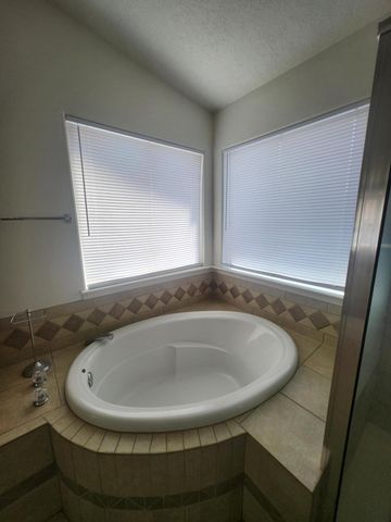 7320 Eagle View Avenue NE, Albuquerque, NM 87113
