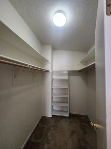 7320 Eagle View Avenue NE, Albuquerque, NM 87113