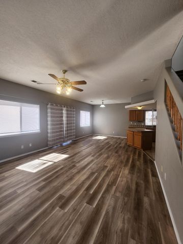7320 Eagle View Avenue NE, Albuquerque, NM 87113
