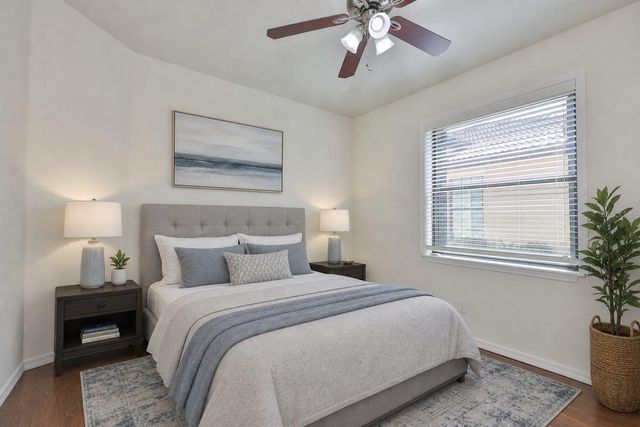 5618 SUNSET FALLS DRIVE, Apollo Beach, FL 33572