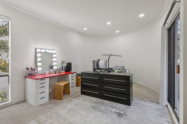 3727 Gilbert Avenue A, Dallas, TX 75219