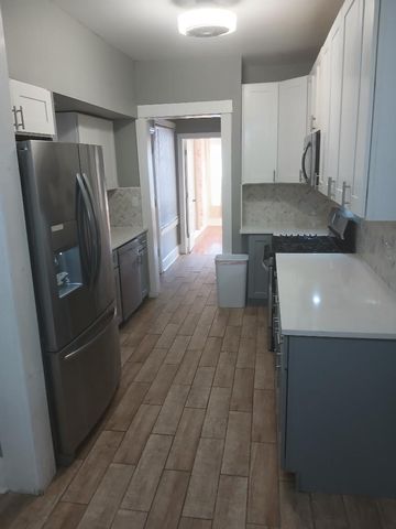 6932 S Calumet Avenue, Chicago, IL 60637