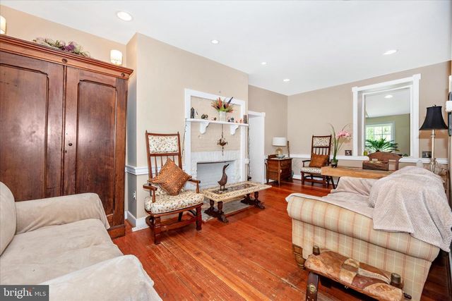 20504 GAPLAND RD, Rohrersville, MD 21779