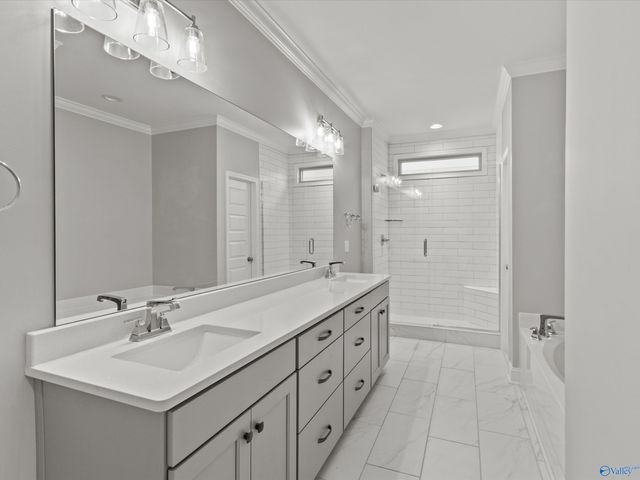 7519 Flint Crossing Circle, Owens Cross Roads, AL 35763