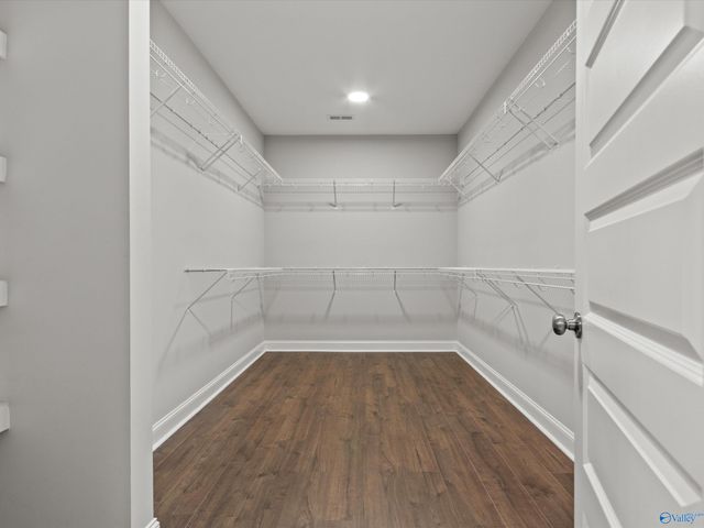 7519 Flint Crossing Circle, Owens Cross Roads, AL 35763