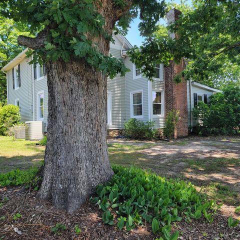 3536 Old Franklin, Glade Hill, VA 24092