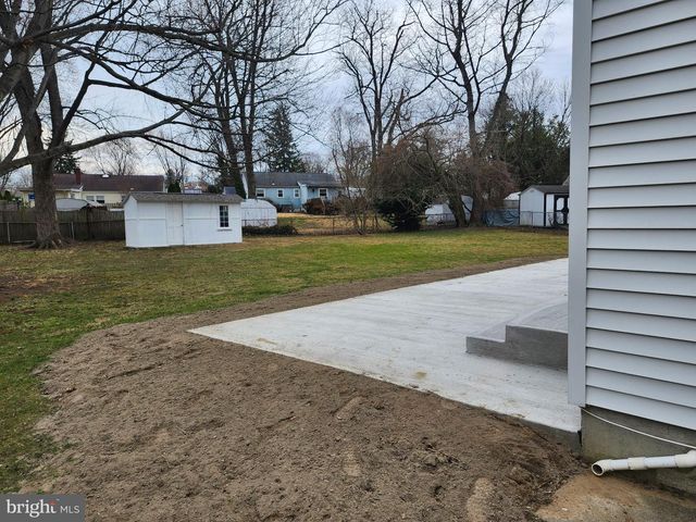 218 COLUMBIA AVE, Stratford, NJ 08084