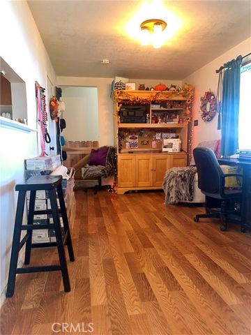 20320 Roads End Drive, Perris, CA 92570