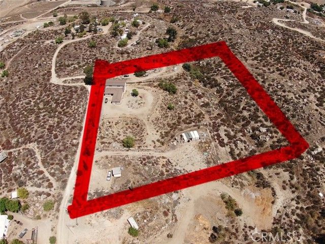 20320 Roads End Drive, Perris, CA 92570