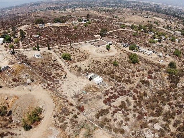 20320 Roads End Drive, Perris, CA 92570