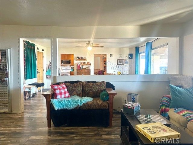 20320 Roads End Drive, Perris, CA 92570