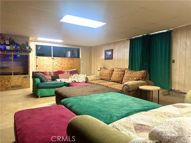 20320 Roads End Drive, Perris, CA 92570