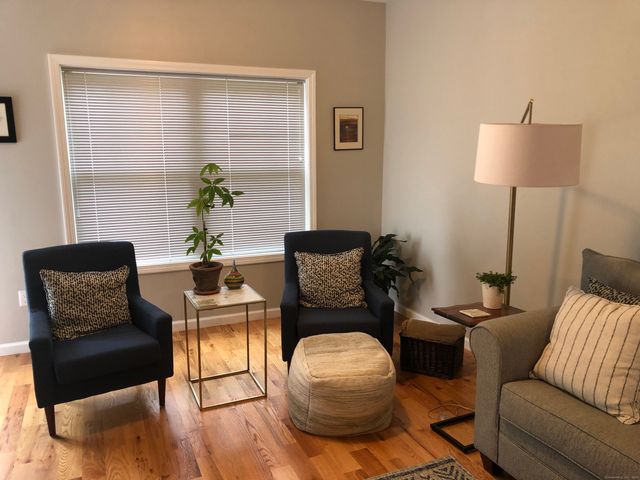 132 Sheldon Terrace 3, New Haven, CT 06511