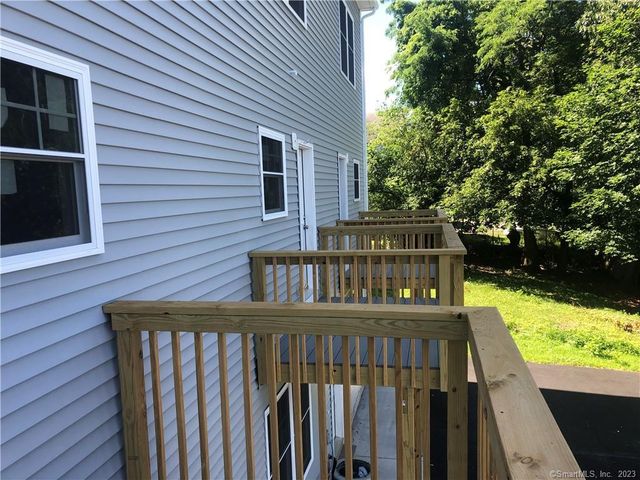 132 Sheldon Terrace 3, New Haven, CT 06511