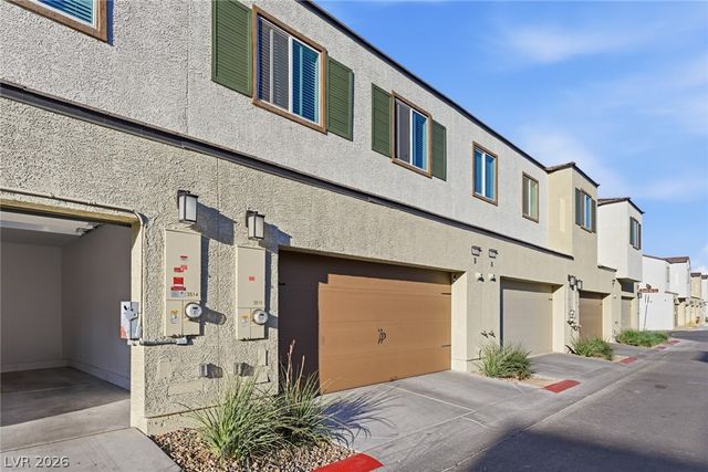 3510 Golden Chariot Avenue, Las Vegas, NV 89106