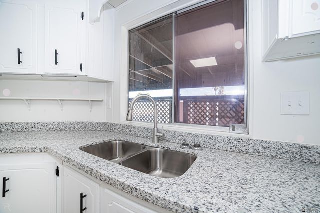 11279 S PHOENIX DR, Yuma, AZ 85367