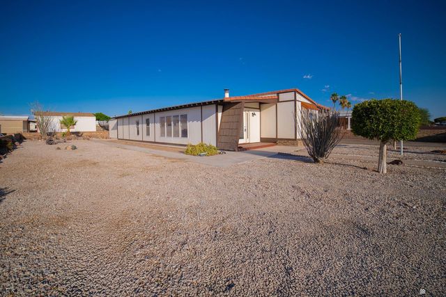 11279 S PHOENIX DR, Yuma, AZ 85367