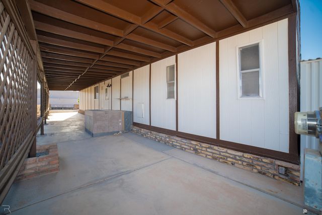 11279 S PHOENIX DR, Yuma, AZ 85367