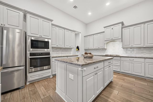 18902 Carson Glen Drive, New Caney, TX 77357