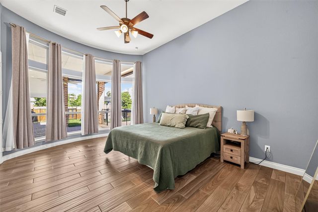 18902 Carson Glen Drive, New Caney, TX 77357