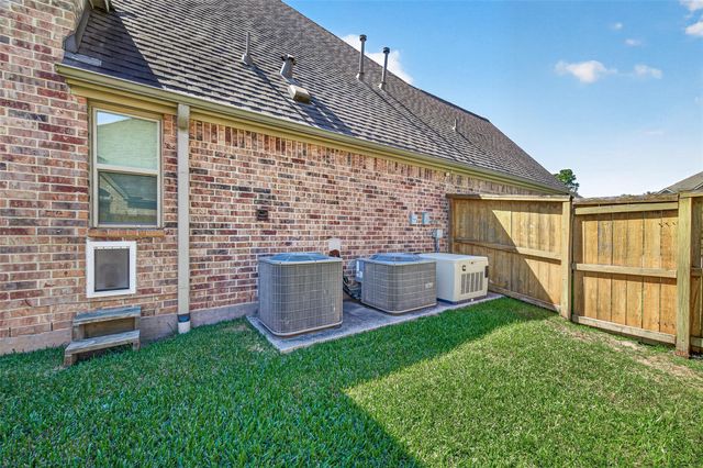 18902 Carson Glen Drive, New Caney, TX 77357