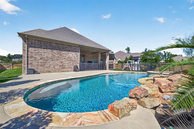 18902 Carson Glen Drive, New Caney, TX 77357