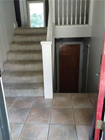 16405 Spring Valley Road, Belton, MO 64012