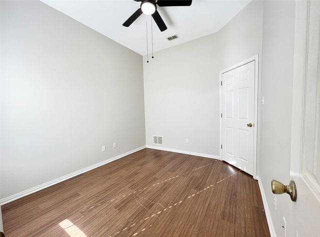 2023 Brooke Drive, Sanger, TX 76266