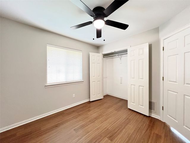 2023 Brooke Drive, Sanger, TX 76266