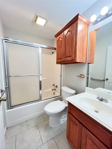 2023 Brooke Drive, Sanger, TX 76266