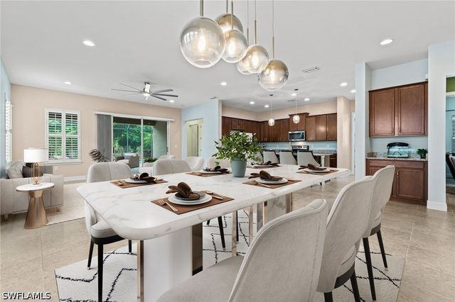 3624 Pilot CIR, Naples, FL 34120