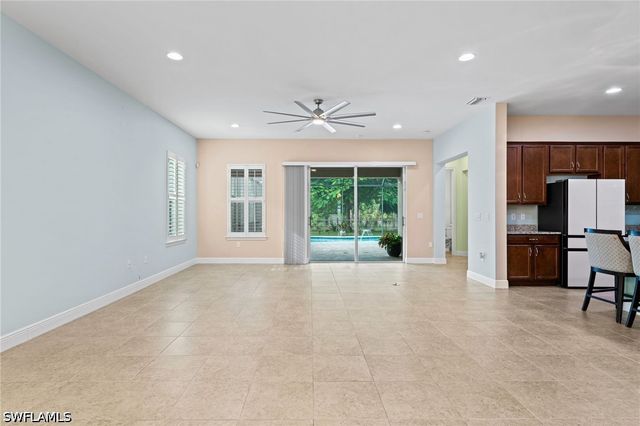 3624 Pilot CIR, Naples, FL 34120