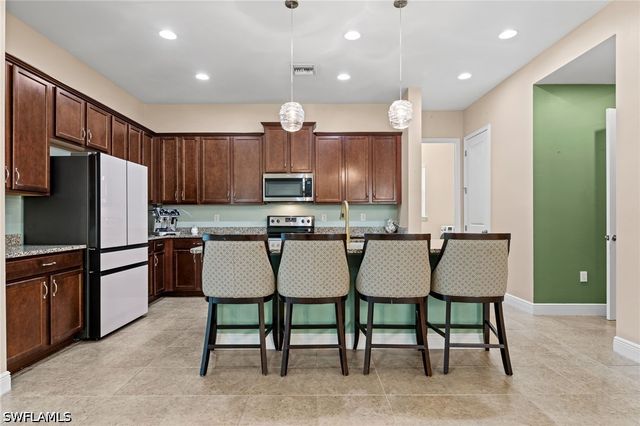 3624 Pilot CIR, Naples, FL 34120