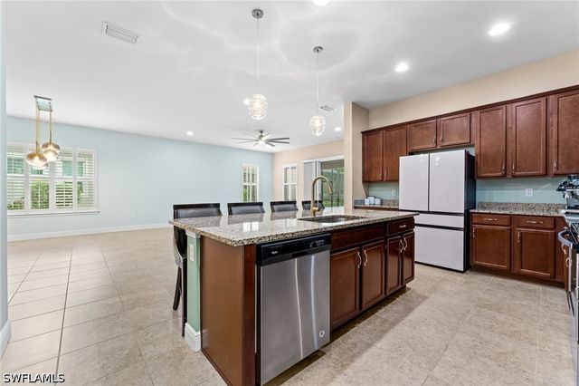 3624 Pilot CIR, Naples, FL 34120