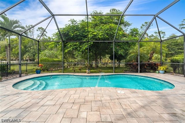 3624 Pilot CIR, Naples, FL 34120