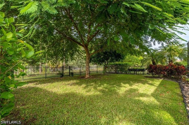 3624 Pilot CIR, Naples, FL 34120