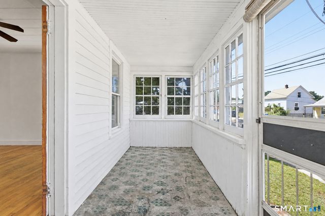 19 Homestead Street, Manchester, CT 06042