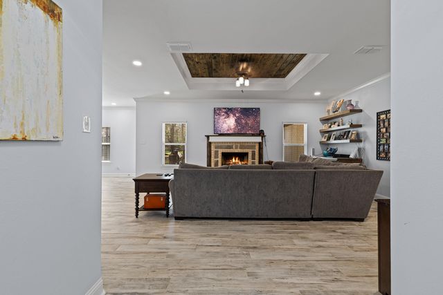 2469 Walkers Mill Rd, Hallsville, TX 75650