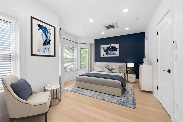 208 Spencer Avenue 3, Chelsea, MA 02150