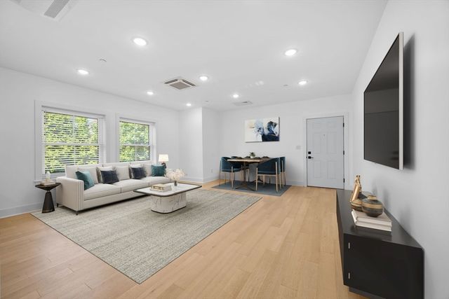 208 Spencer Avenue 3, Chelsea, MA 02150