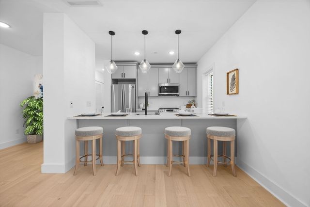 208 Spencer Avenue 3, Chelsea, MA 02150