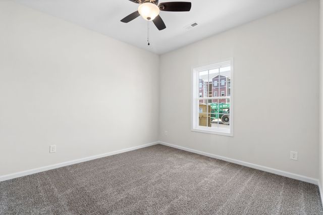 229 E Johnson Circle C-308, Clarksville, TN 37040