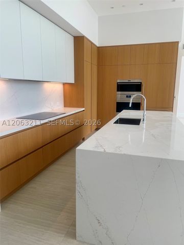 2321 SE 17th St 302, Fort Lauderdale, FL 33316
