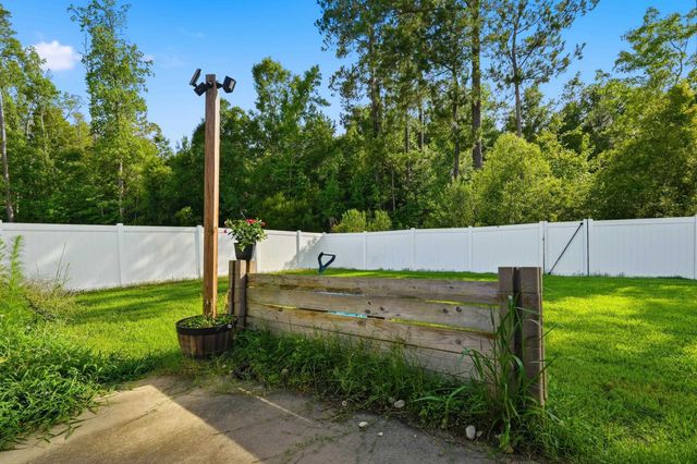 361 Shallow Cove Dr., Conway, SC 29527