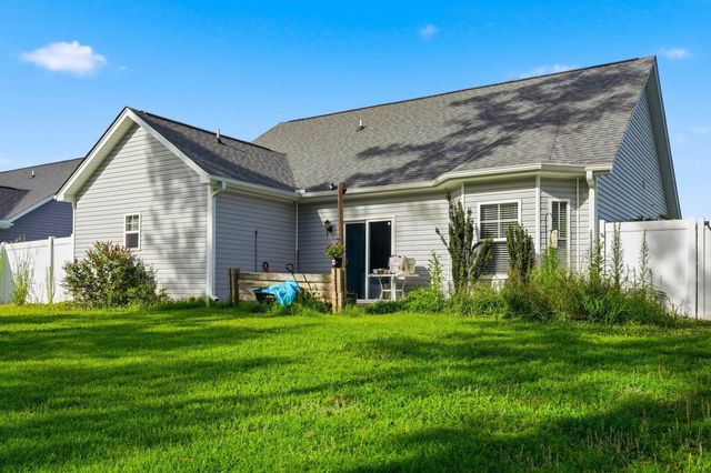 361 Shallow Cove Dr., Conway, SC 29527