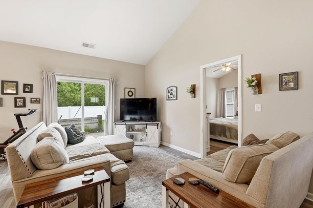 361 Shallow Cove Dr., Conway, SC 29527