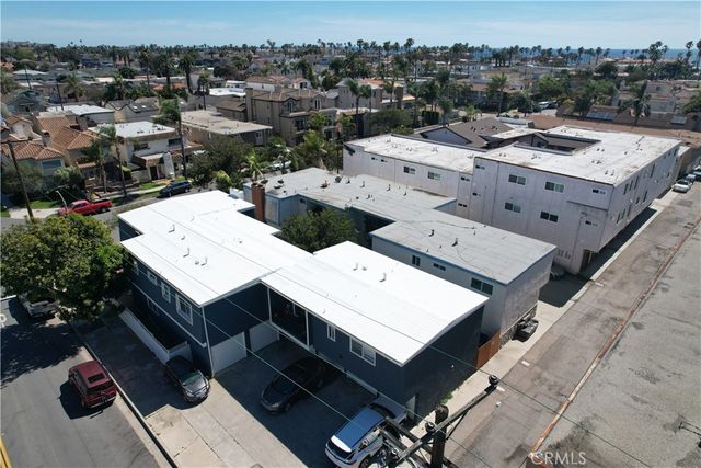 425 15th, Huntington Beach, CA 92648
