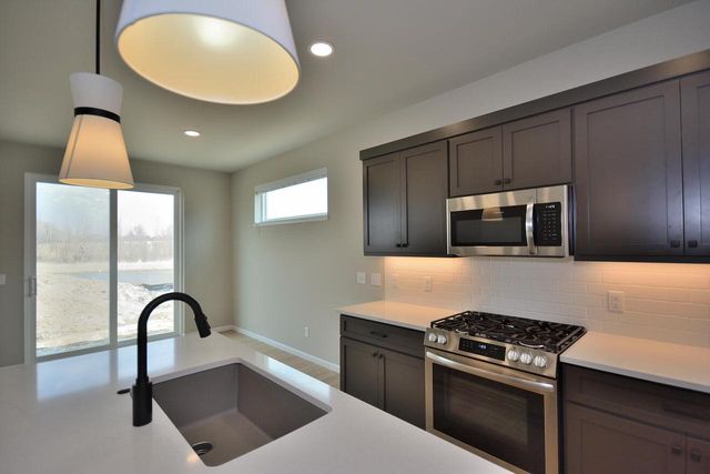 1116 Elderberry ROAD, Oconomowoc, WI 53066