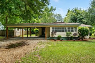 303 Bay St., Purvis, MS 39475