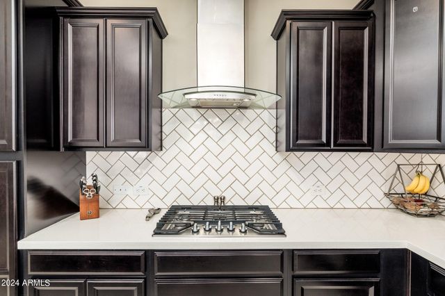 10648 W EUCALYPTUS Road, Peoria, AZ 85383